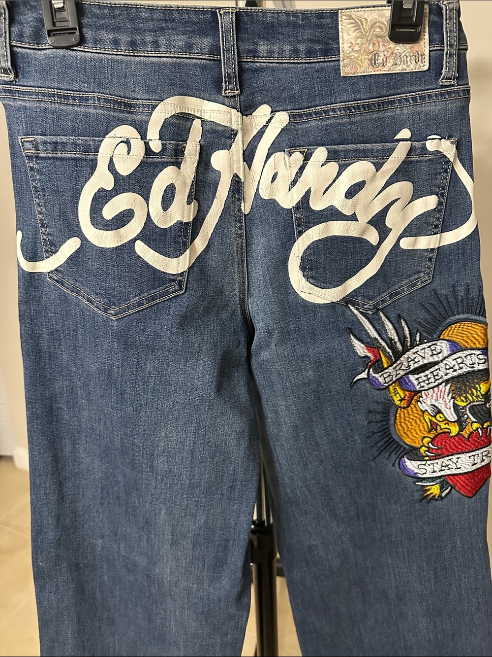 Ed Hardy Dark Blue Relaxed Straight-Leg Jeans with Embroidered Graphic - Picture 6 of 8